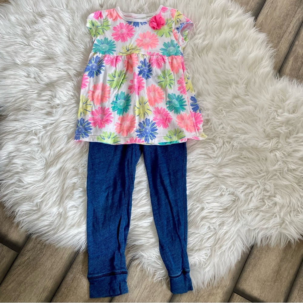 Size 4T Girls Outfit Floral Shirt and Joggers